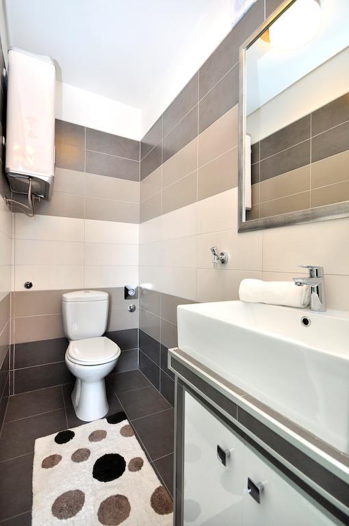 Apartments Sakal Трогир Экстерьер фото